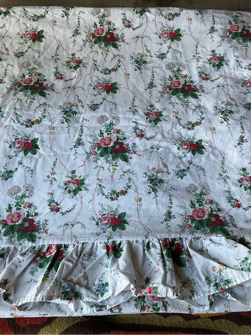 Vintage, Ralph Lauren BLAINE Ruffled Flat Sheet QUEEN Size- USA Made